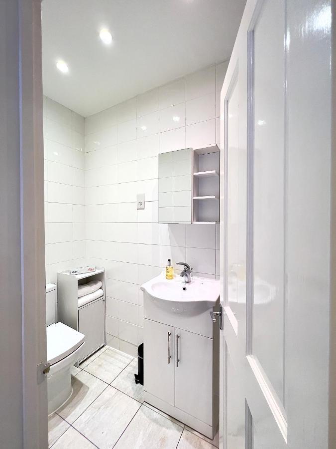 The Beverley Apartments London - Victoria Ngoại thất bức ảnh